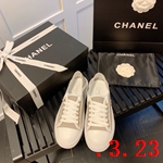 ブランドスニーカー 激安